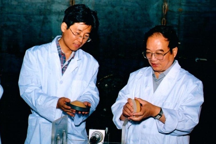 中國(guó)人自己的“鋼鐵俠” | 潘際鑾