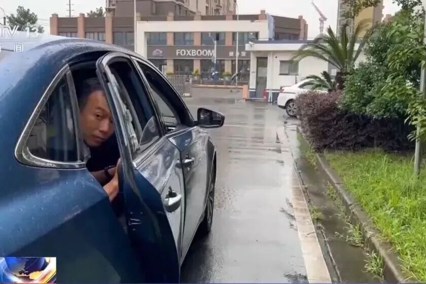 碰撞還能用、斷電也能開，強(qiáng)制性國標(biāo)讓車門把手安全不再“隱形”